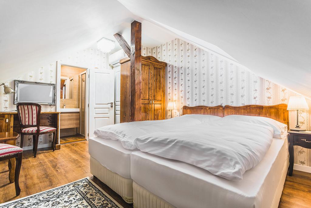 Centercity Apartments Прешов Экстерьер фото